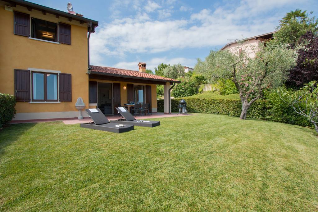 Borgo Stropea Villa Soiano Del Lago Room photo